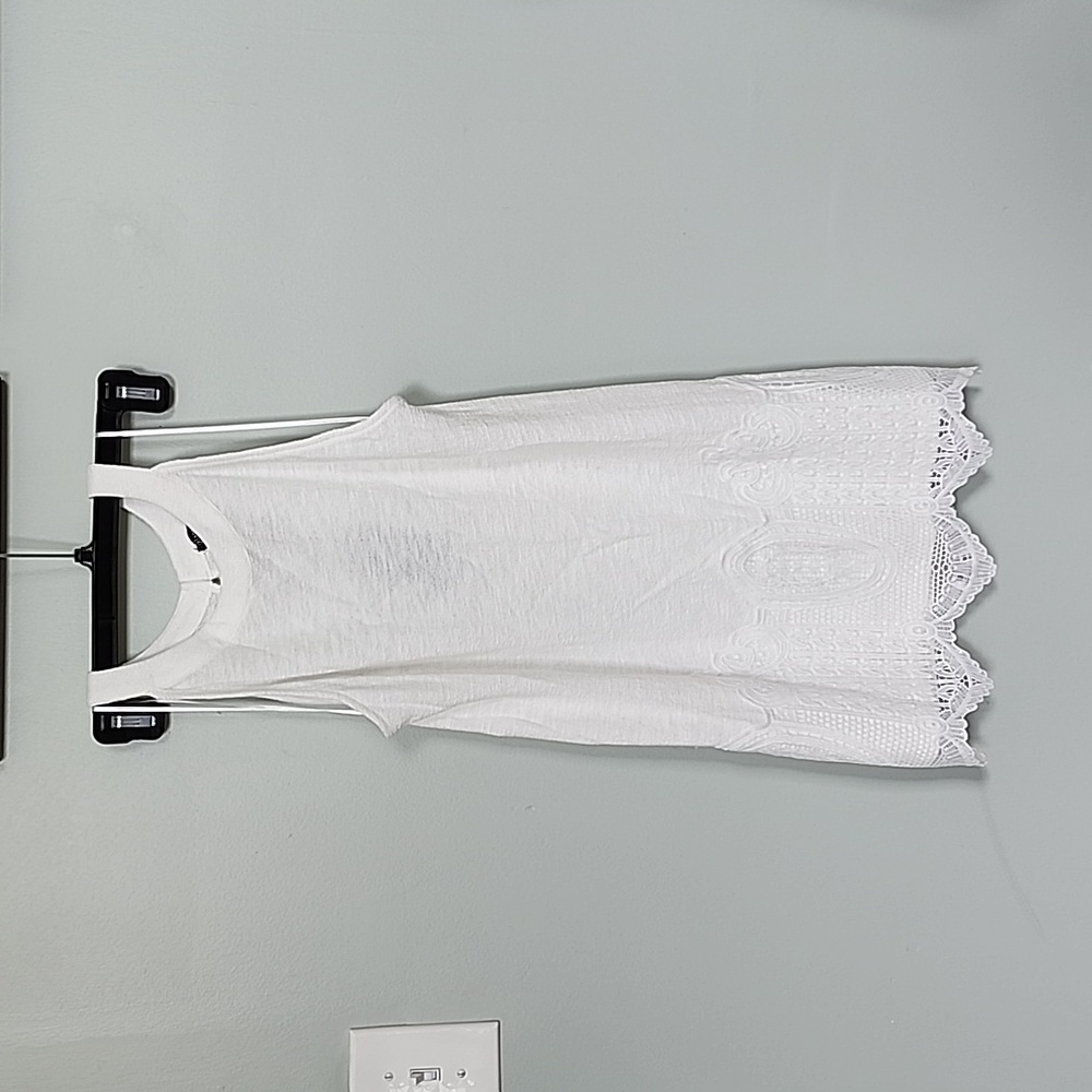 Adrianna Papel Halter Top